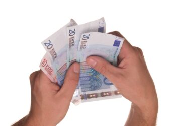 Limiti al contante: ecco le regole