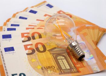 Come contestare una bolletta troppo alta?